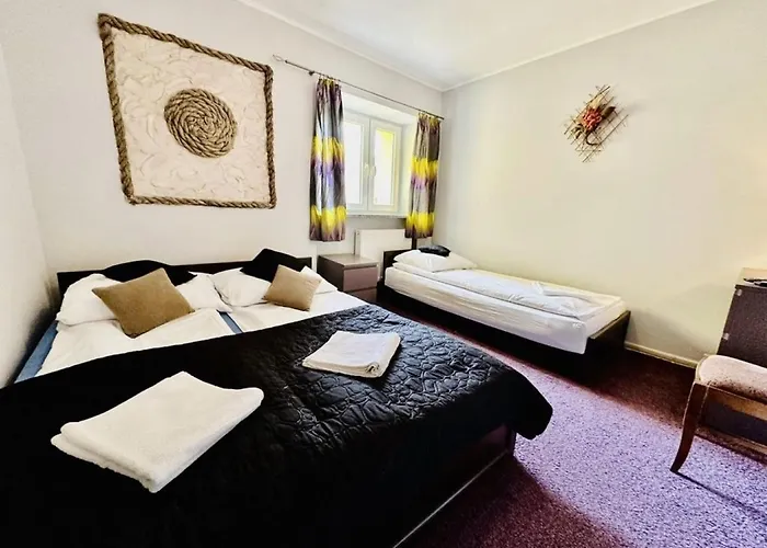 Nad Kamienczykiem Ii 스클라르스카포렘바